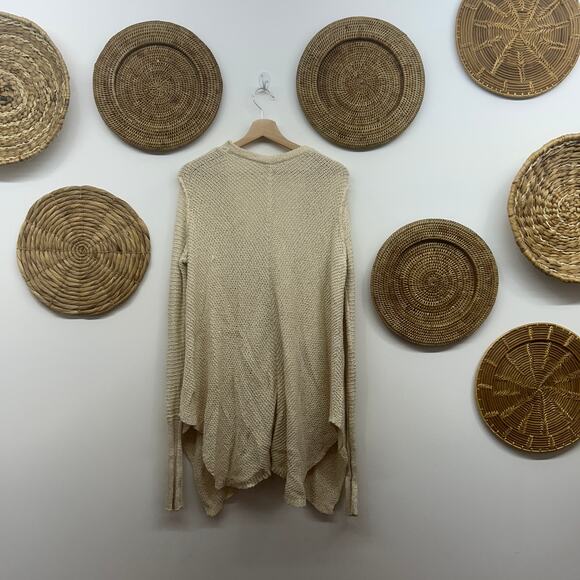 Free People Cream Neutral Oversized Asymmetrical Hem Knit Cardigan Sweater XS - Picture 2 of 7